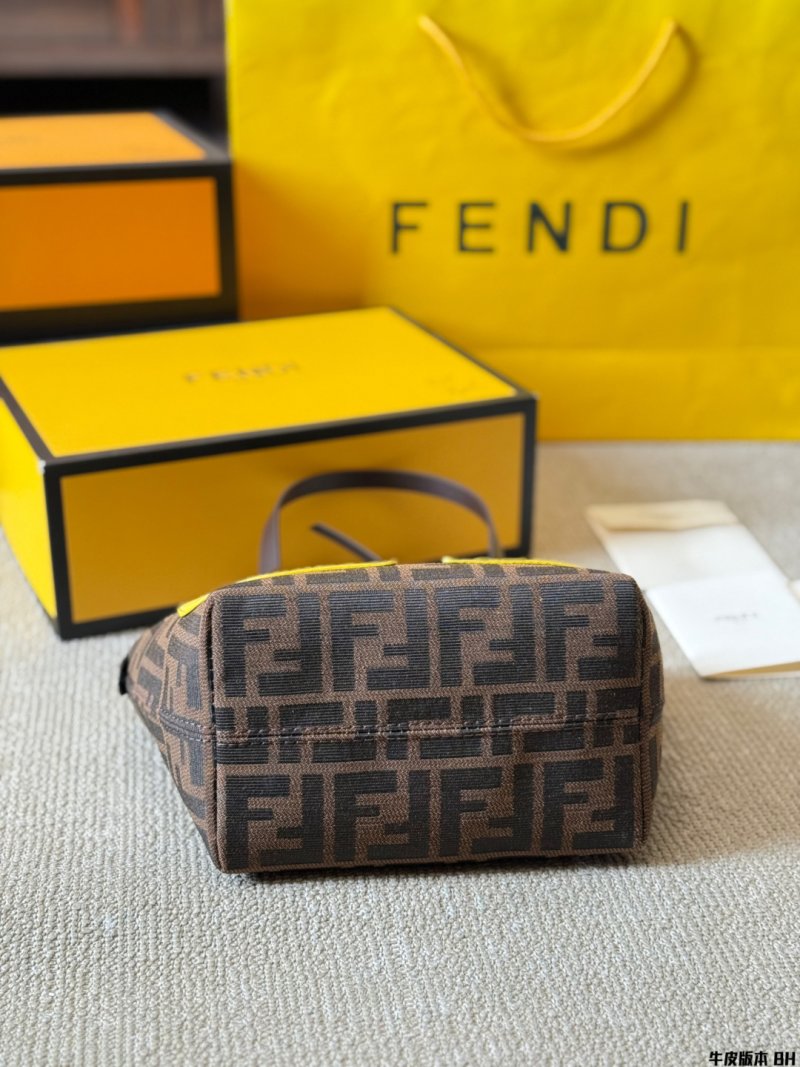Fendi Vintage Monster Eye Tote Bag Yellow view
