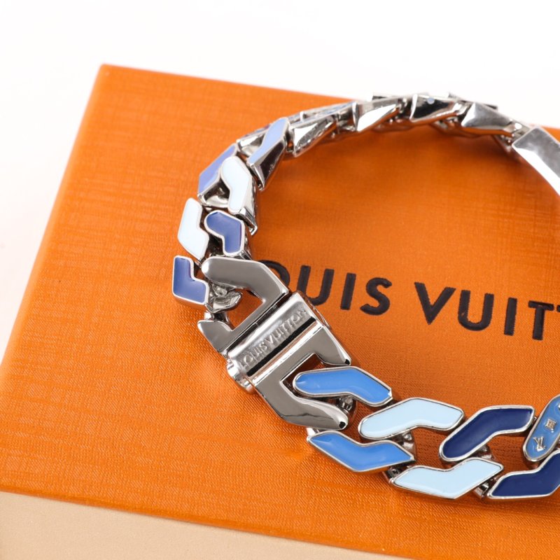 Louis Vuitton Chain Links Silver Bracelet view
