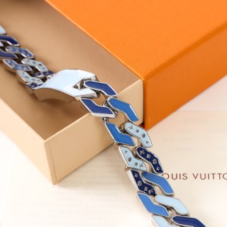 Louis Vuitton Chain Links Silver Bracelet view 6