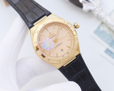 Omega Constellation Meteorite Dial Gold Mechanical Watch 41mm view 2