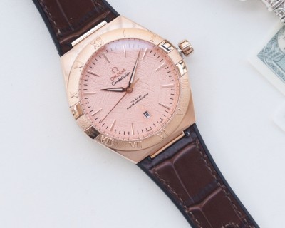 Omega Constellation Meteorite Dial Gold Mechanical Watch 41mm view 5