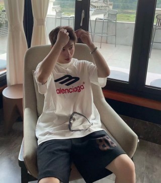 Balenciaga Logo Cream Short Sleeve T-Shirt view 3