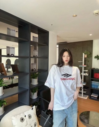 Balenciaga Logo Cream Short Sleeve T-Shirt view 5