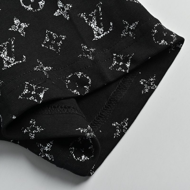 Louis Vuitton Monogram Gradient Black T-Shirt view