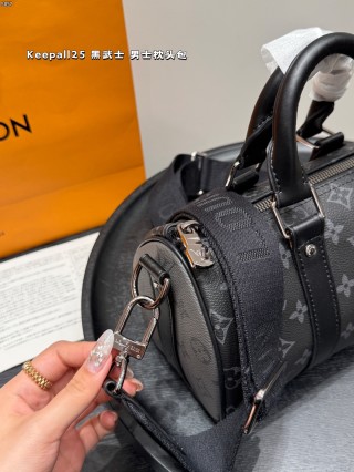 Louis Vuitton Keepall 25 Black Monogram Duffel Bag view 9