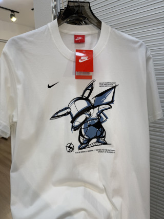 Nike Astronaut Graphic T-Shirt White view 5