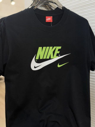Nike Astronaut Graphic T-Shirt White view 9