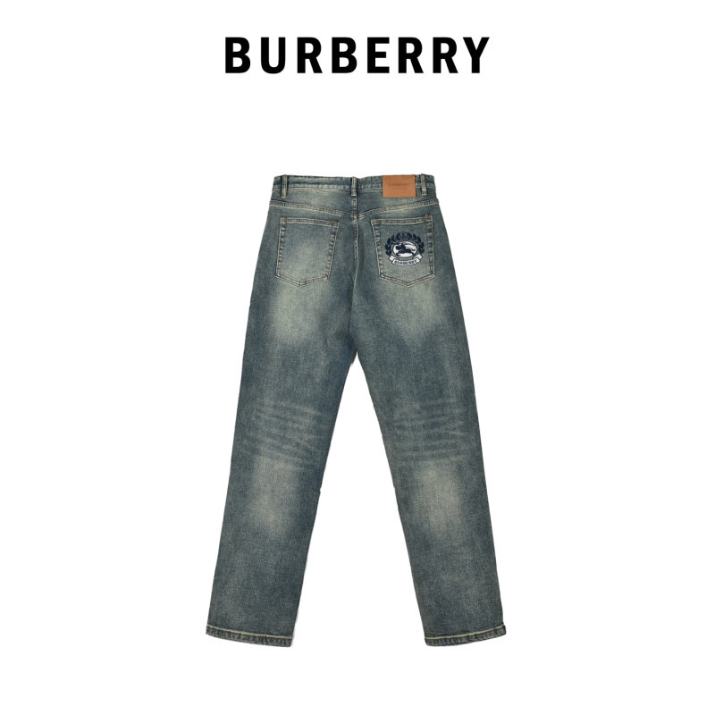 Light Wash Vintage-Inspired Jeans with Logo Pocket view