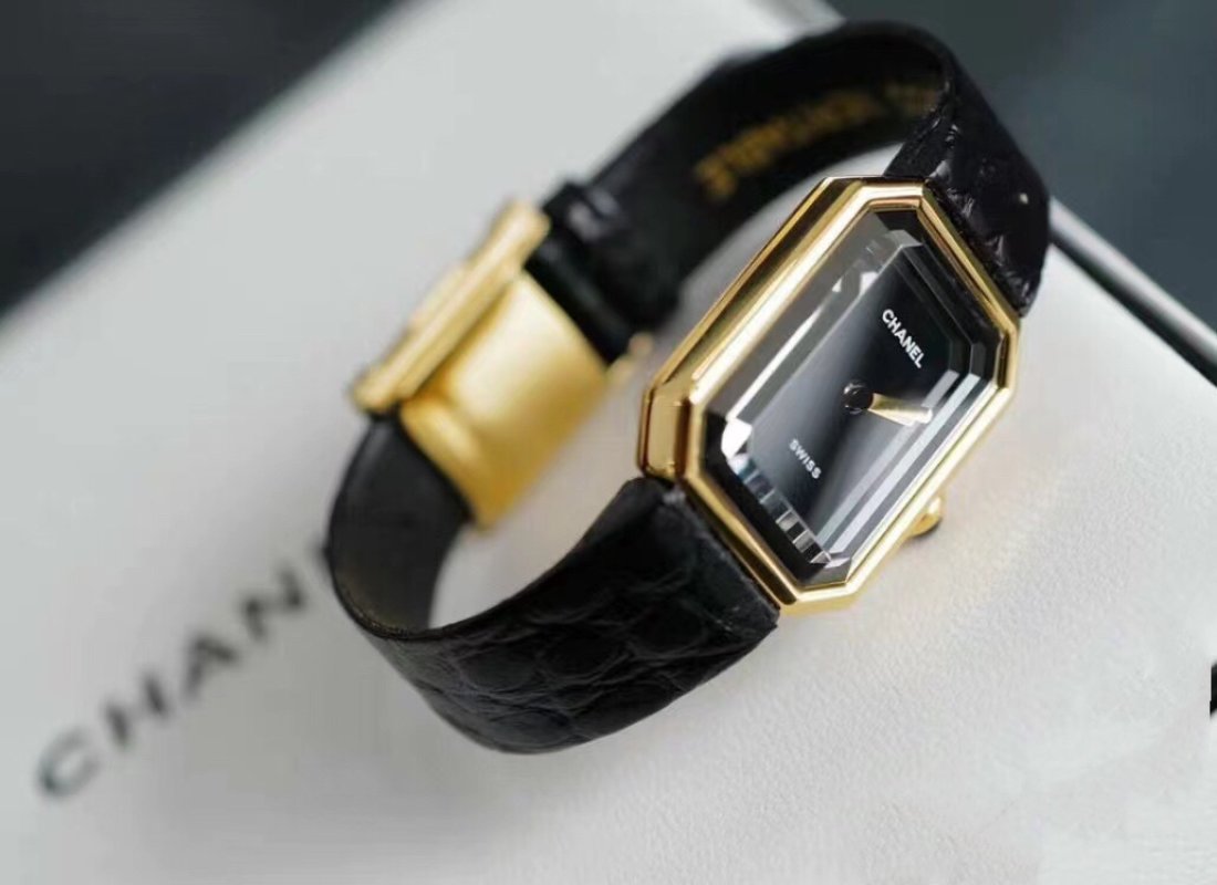 Chanel Premiere Vintage Gold Black Leather Watch