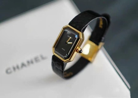 Chanel Premiere Vintage Gold Black Leather Watch view 2