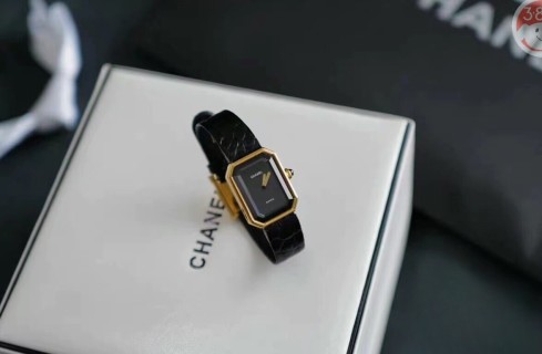 Chanel Premiere Vintage Gold Black Leather Watch view 3