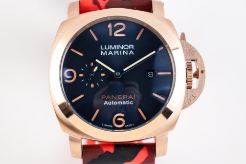 Panerai Luminor Marina Automatic Rose Gold Black Dial view 2