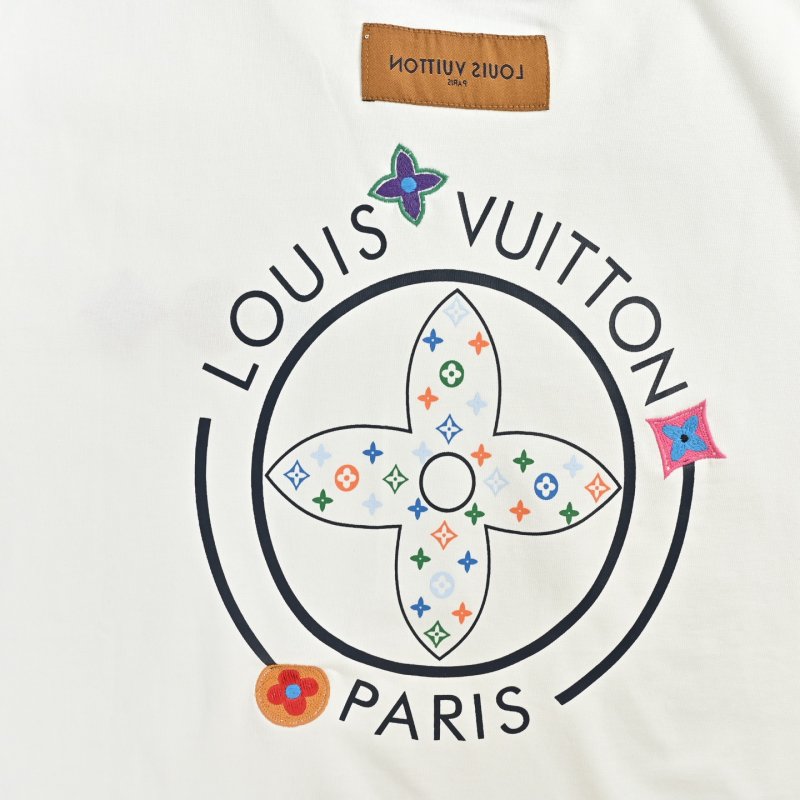 Louis Vuitton Monogram Flower White T-Shirt view