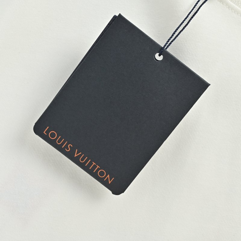 Louis Vuitton Monogram Flower White T-Shirt view