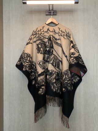 Burberry Knight Crest Double-Face Jacquard Wrap Scarf Black Gold view 5