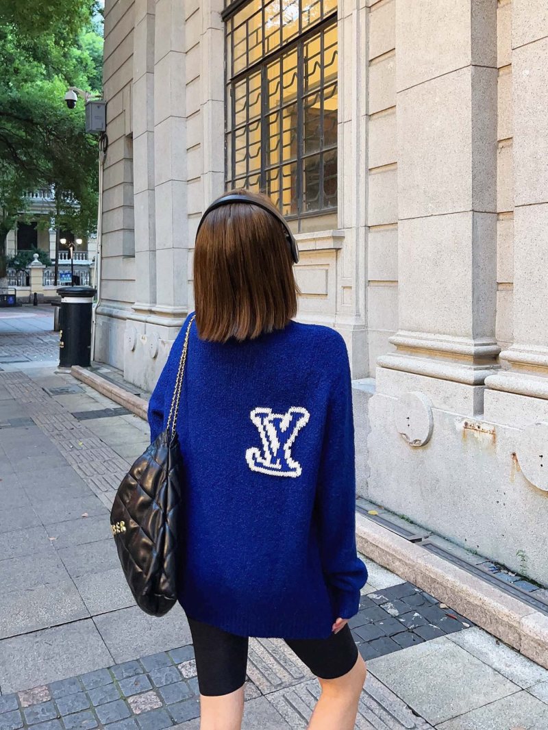 Louis Vuitton LV Logo Blue Wool Cardigan view