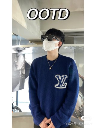 Louis Vuitton LV Logo Blue Wool Cardigan view 9