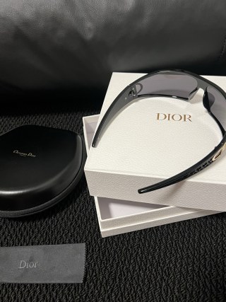 Dior Foldable Sunglasses Black view 9
