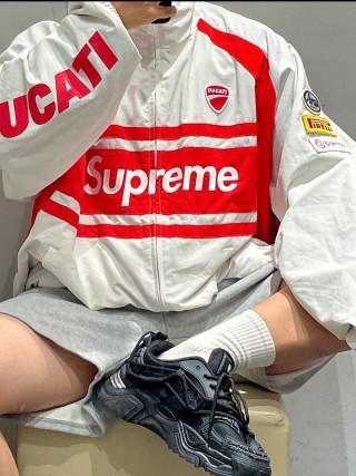 Red & White Colour-Block Windbreaker Jacket view 4