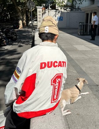 Red & White Colour-Block Windbreaker Jacket view 5