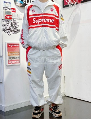 Red & White Colour-Block Windbreaker Jacket view 6