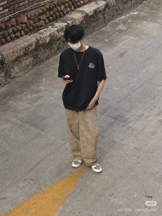 Black Embroidered Graphic T-Shirt view 7