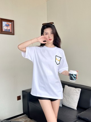 White Pocket Graphic T-Shirt view 4