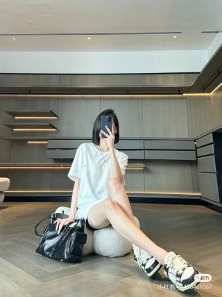 Classic White Short Sleeve T-Shirt view 4