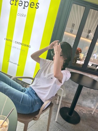 Classic White Short Sleeve T-Shirt view 9