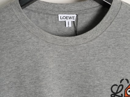 Loewe x Louis Wain Geometric Eye Embroidered T-Shirt Grey view 5