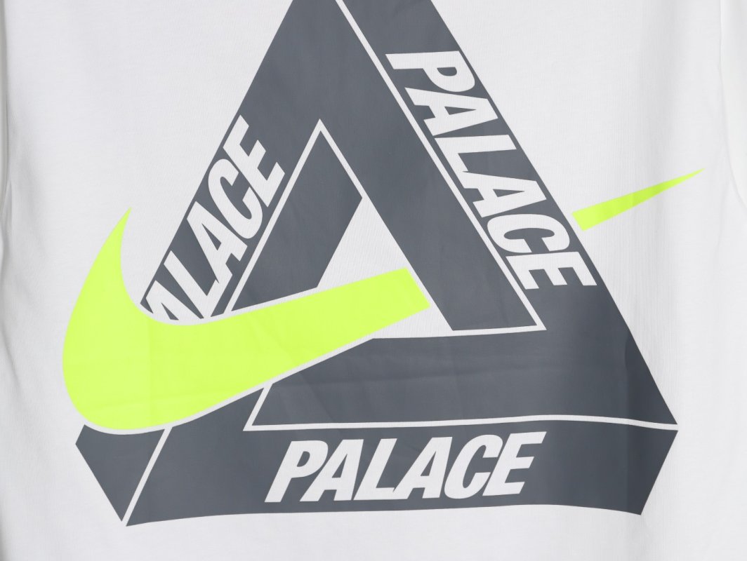 Nike x Palace White T-Shirt with Triangle Logo view
