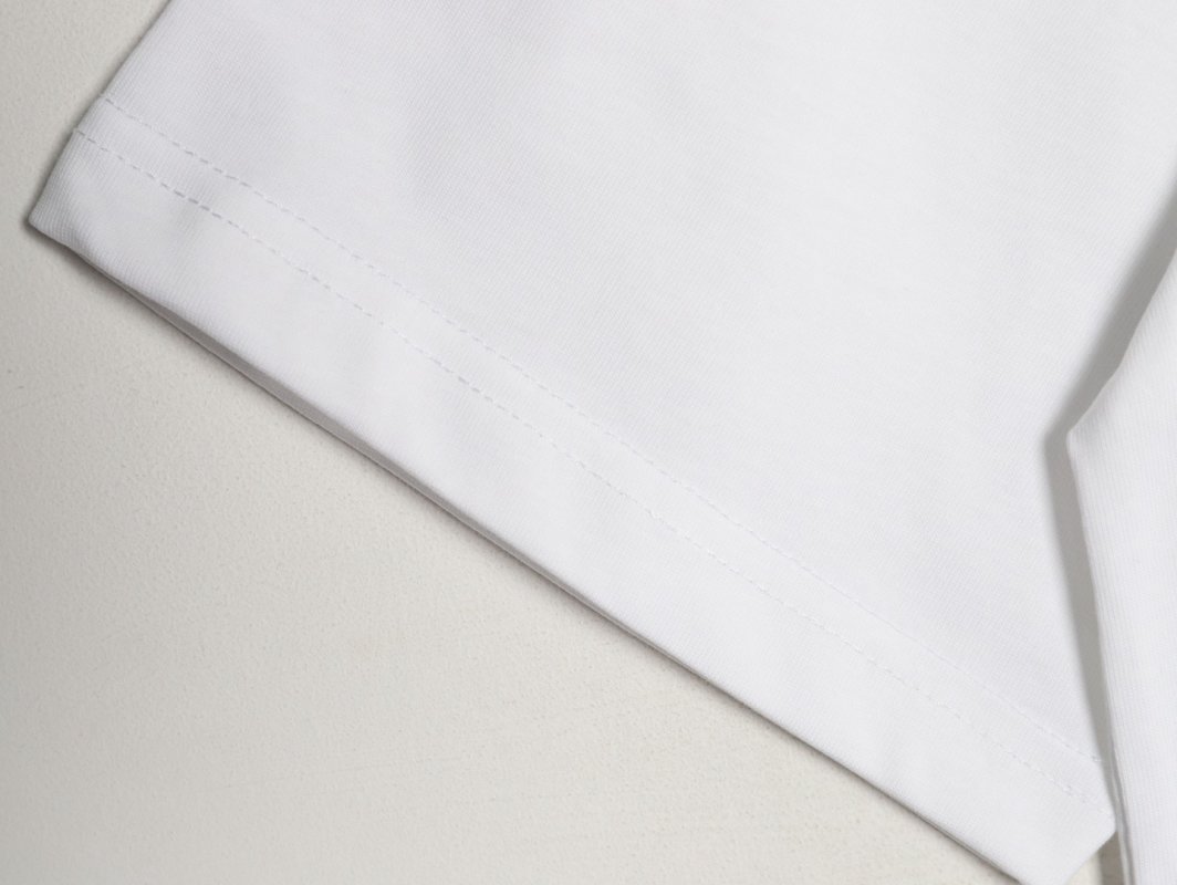 Nike x Palace White T-Shirt with Triangle Logo view