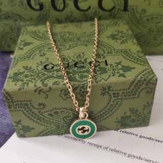 Gucci Green Agate Logo Pendant Necklace Gold view 4