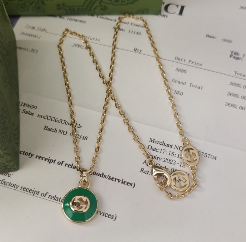 Gucci Green Agate Logo Pendant Necklace Gold view