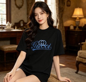 Gucci Scripted Logo T-Shirt Black view 4
