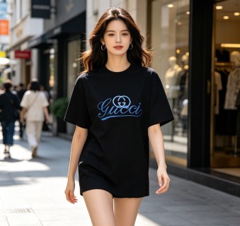Gucci Scripted Logo T-Shirt Black view 5
