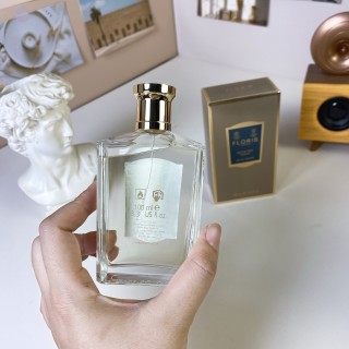 Floris Lily of the Valley 100ml Eau de Toilette view 4