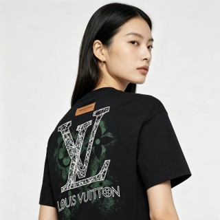 Louis Vuitton LV Logo Black T-Shirt view 6