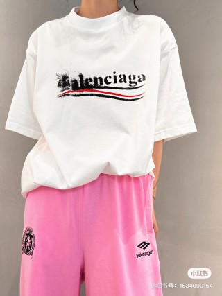 Balenciaga Cream Logo T-Shirt view 3