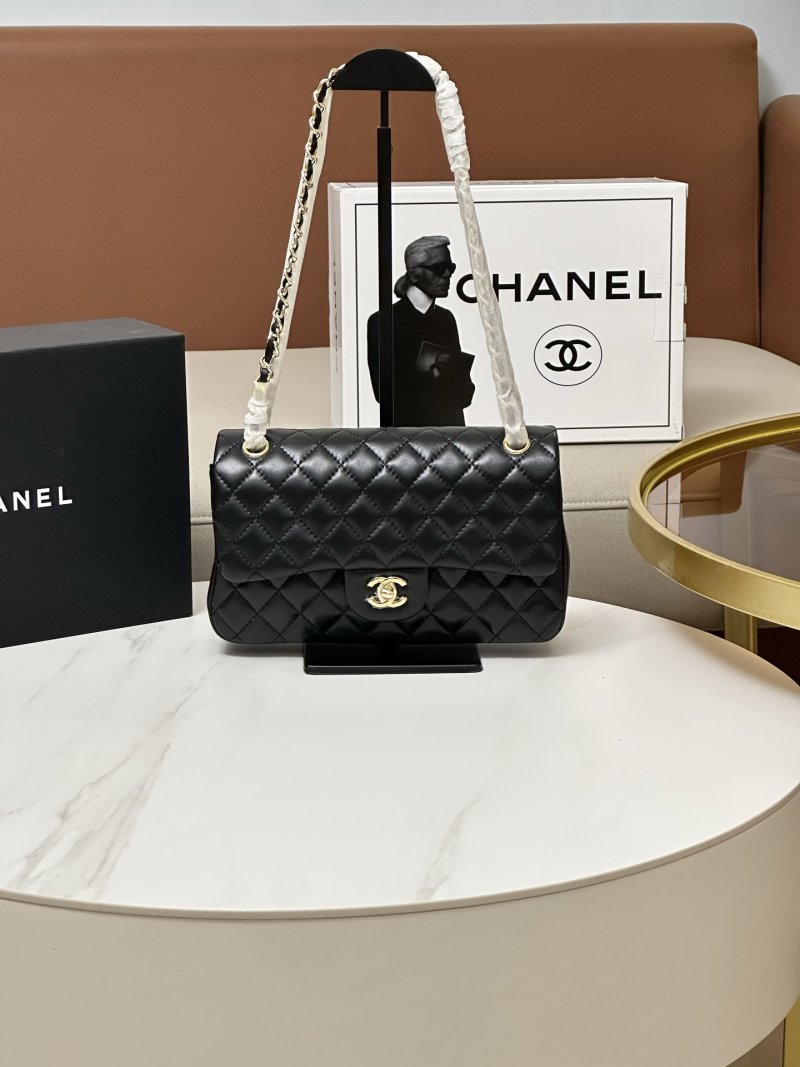 Chanel Classic CF 2.55 Black Quilted Leather Shoulder Bag view
