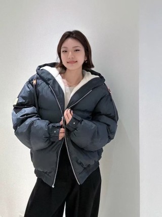Black Puffer Down Jacket with Cream Fleece Lining view 8