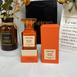Tom Ford Bitter Peach Eau de Parfum 50ml view 8