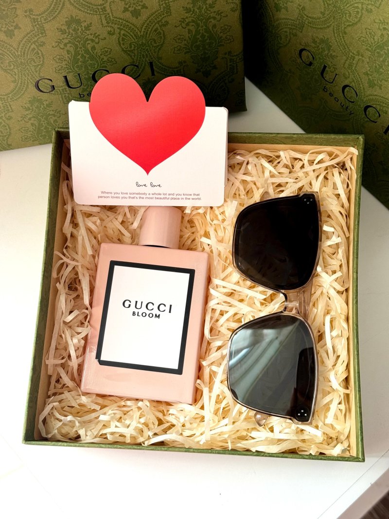 YSL Free Water & Rouge Volupté Lipstick Heart-Shaped Gift Set view