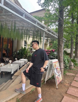 Black T-Shirt & Shorts Set with Red Rose Embroidery view 3