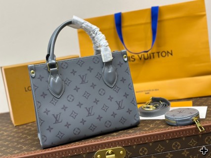 Louis Vuitton On The Go Medium Monogram Empreinte Grey Handbag view 1