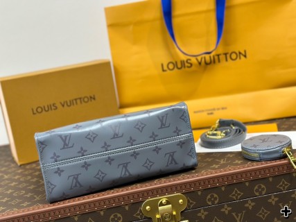Louis Vuitton On The Go Medium Monogram Empreinte Grey Handbag view 6