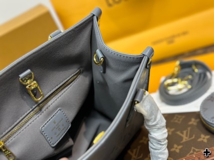 Louis Vuitton On The Go Medium Monogram Empreinte Grey Handbag view 9