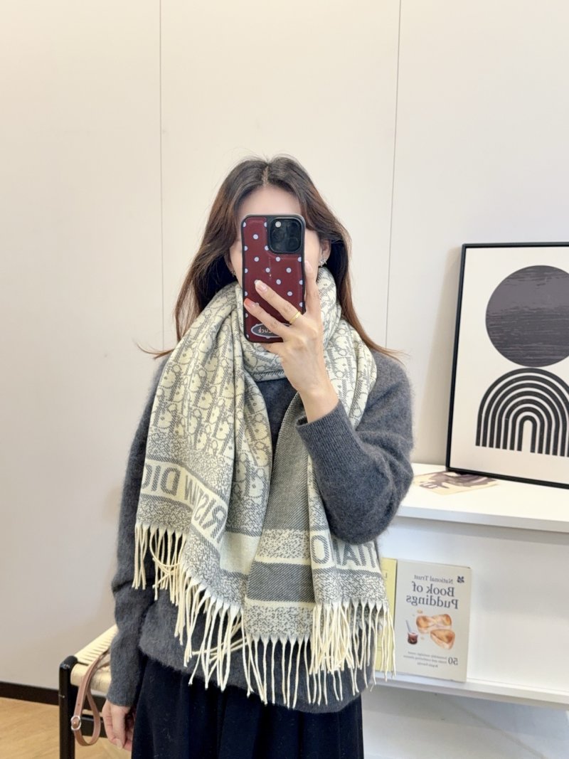 Dior Monogram Cashmere Blend Scarf - Beige view