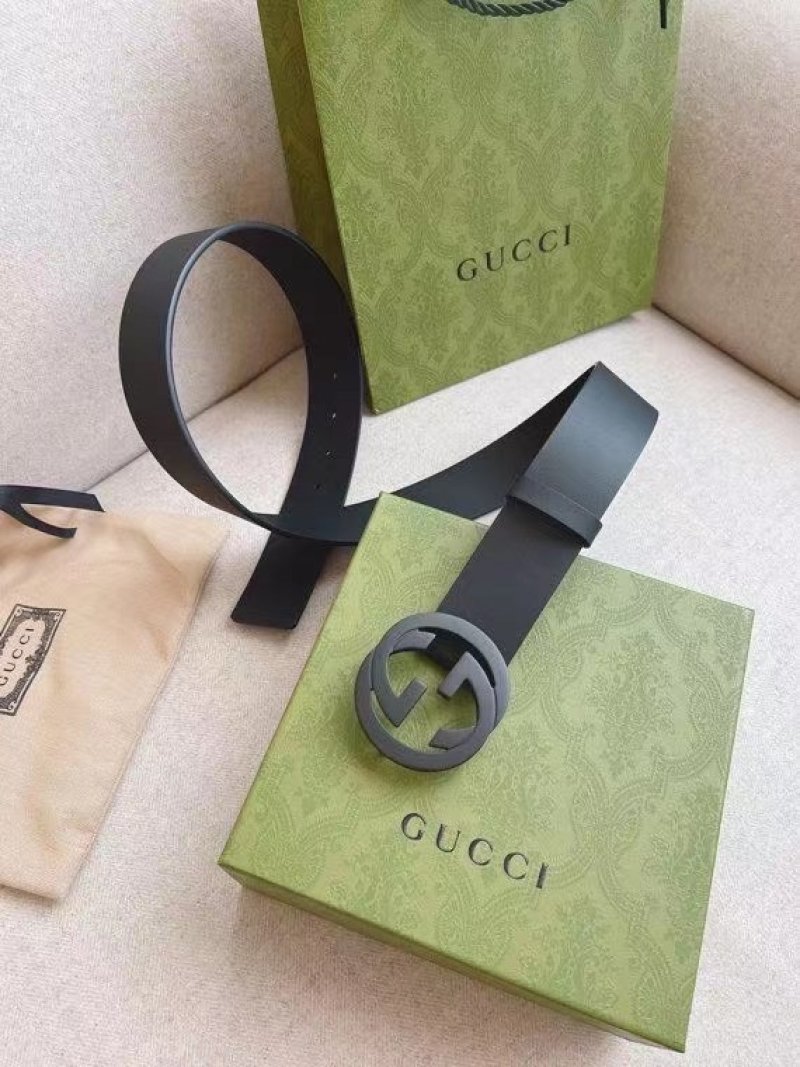 Gucci GG Interlock Buckle Black Leather Belt 4cm view