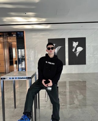 Burberry Black Logo Hoodie view 4